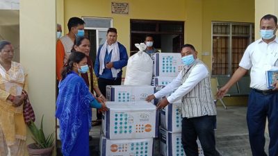 कञ्चनपुरको बाढी प्रभावित क्षेत्रमा स्वास्थ्य शिविर तथा स्वास्थ्य सामाग्री वितरण